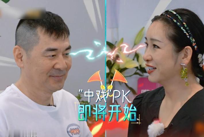 陈建斌当众调侃秦海璐老公样貌普通、长相难看，本以为只是熟人之间的玩笑打趣，没人会