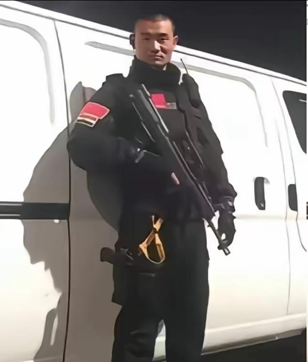 2012 年，陕西一小伙为了上百万薪酬，签下死亡合同，冒险到伊拉克当 “雇佣兵”