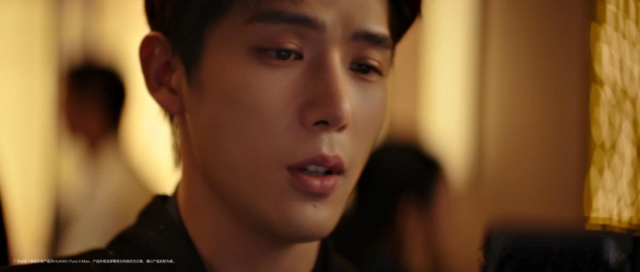 王安宇演我玩手机 看王安宇玩手机那段我直接代入了，那种一看就忘我的状态谁不懂，刷