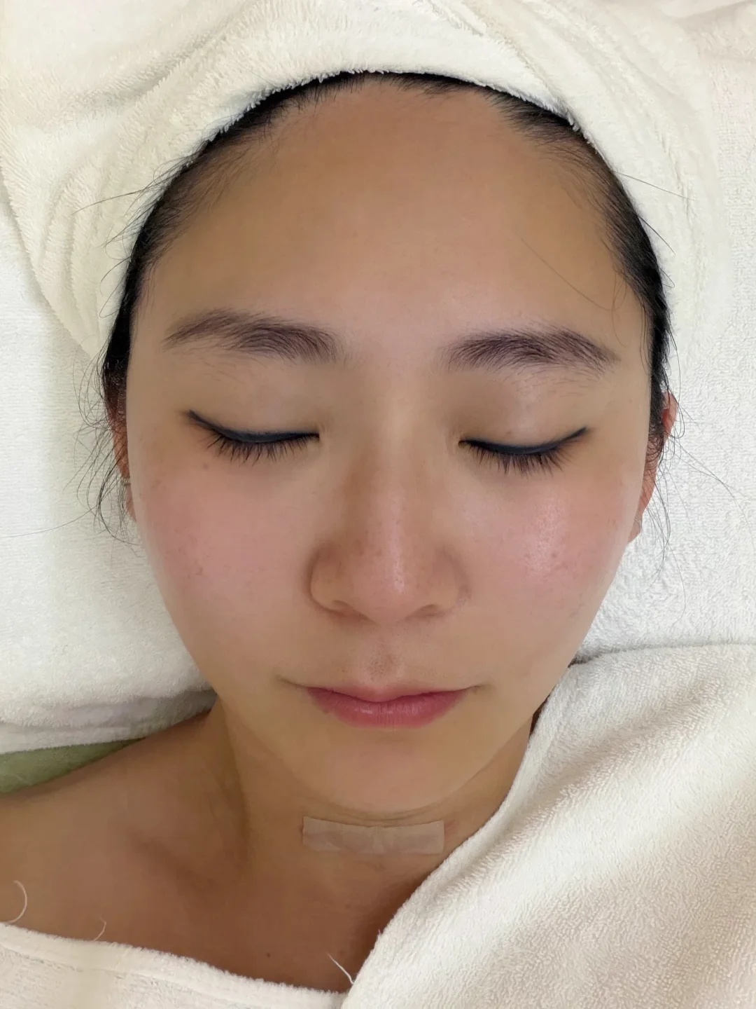 孕13周了做个美容按摩吧