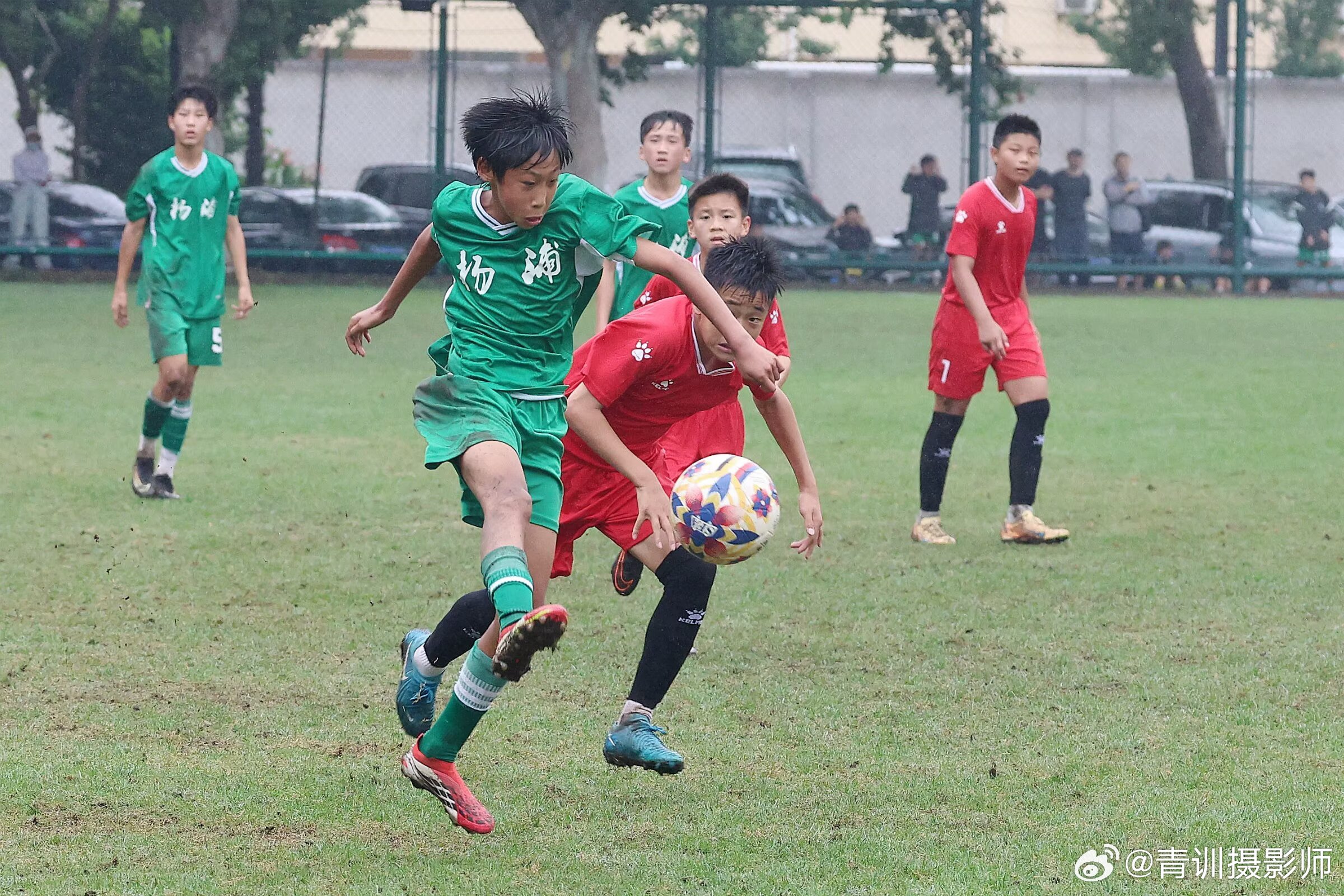北京时间6月14日，2026 年 “卡尔美杯” 上海市青少年足球锦标赛男子丙组半