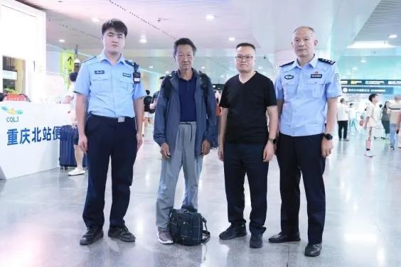一诺千金！四川icon男子替人守房25年，老板娘回来处理房子，却发现他还在坚守，