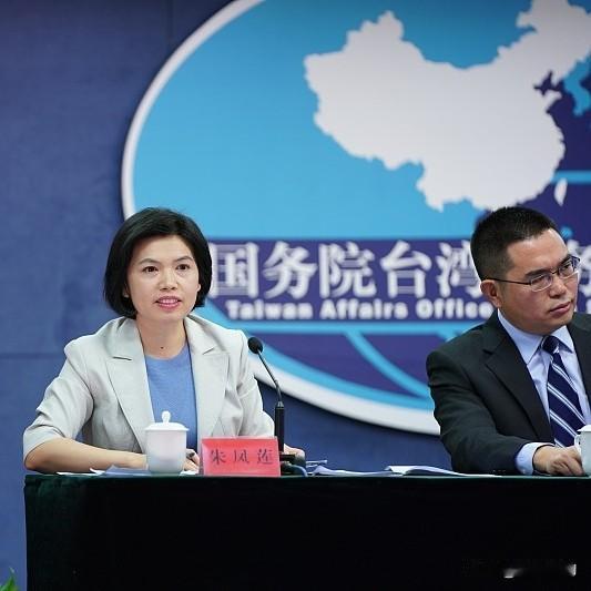 一句“北京没有冰箱”，让廖美然一下子火遍全网，并白得了一个“冰箱姐”绰号。也因此