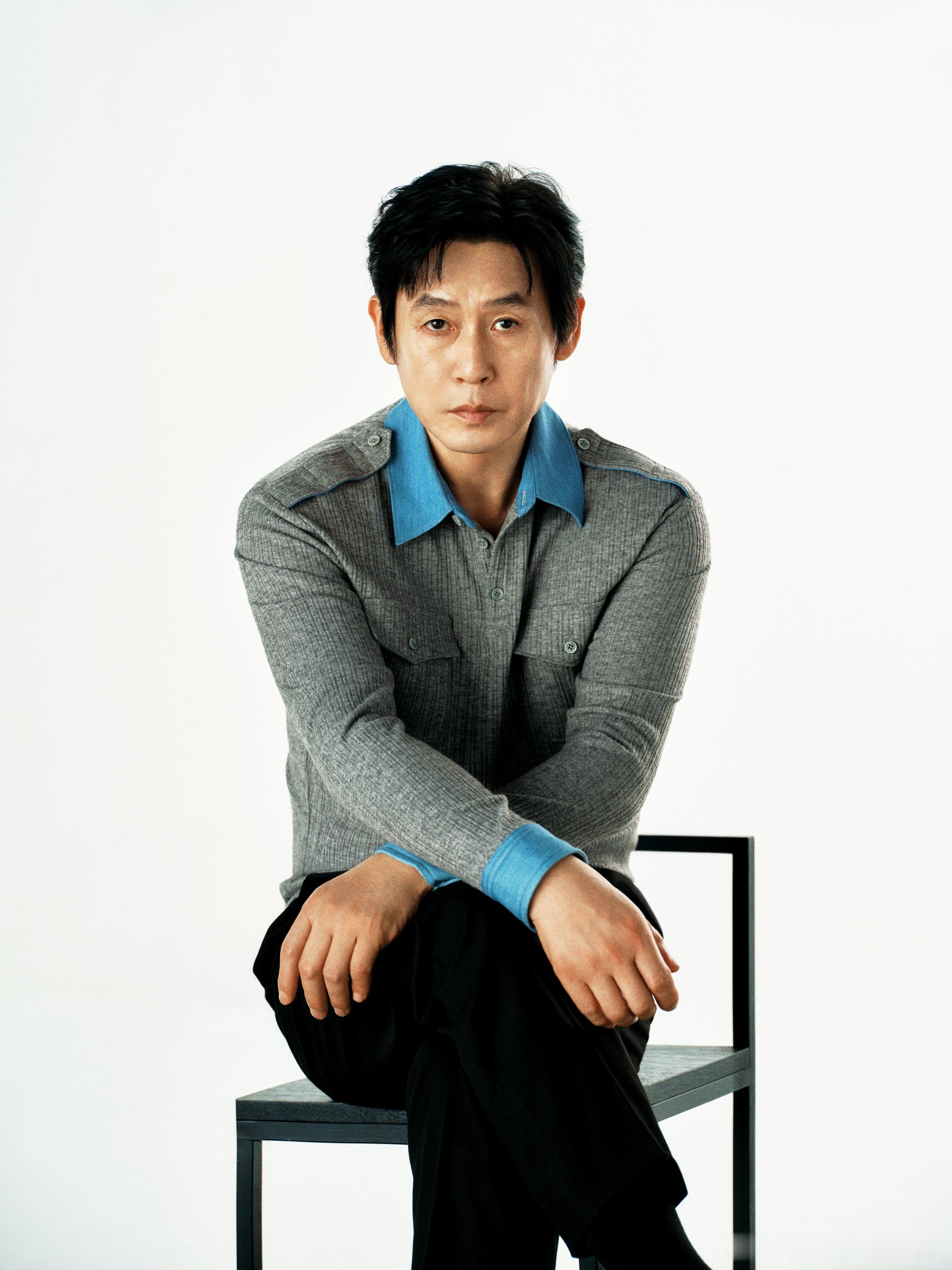 Netflix公开了一组《可能的爱情》4位主演的照片 ​​​