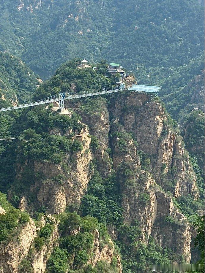 北京平谷天云山景区via:logo ​​​北京旅游 ​​​