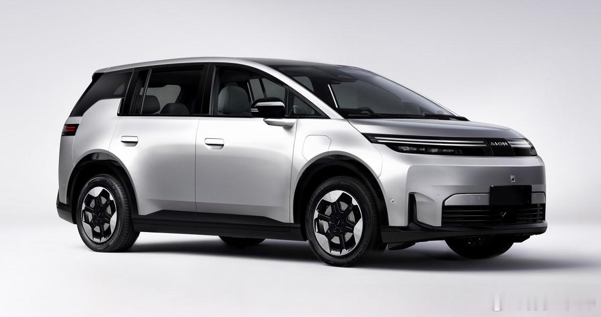 埃安 N60发布尺寸略大于埃安Y，像换代升级车型新能源汽车