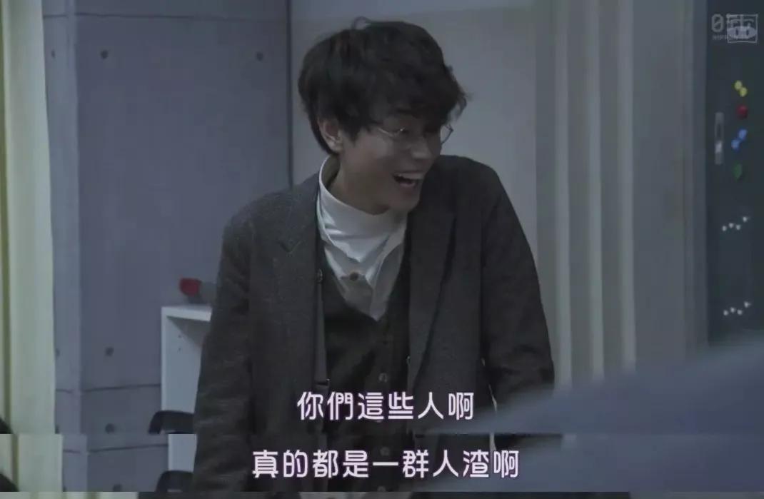 被毛子特务控制了，目的是为毛子分担战场压力…
没救。