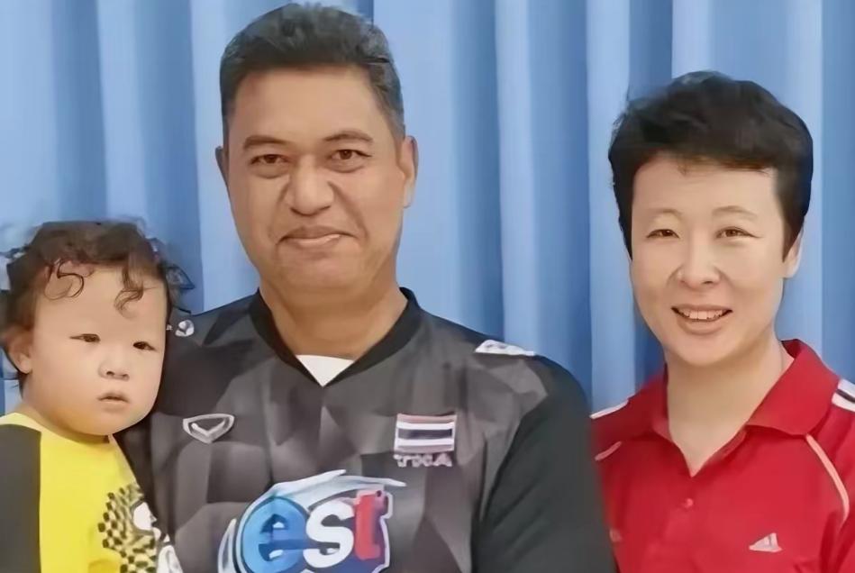 泰国队打进决赛我不意外，日本队输球我也不意外，唯独让我没想到的是，赢球之后一部分