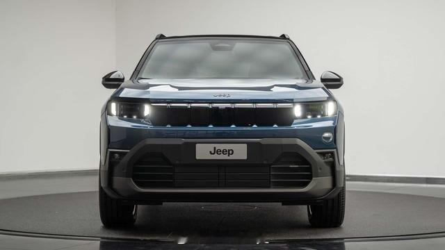 大v聊车 Jeep指南者燃油版仅提供前驱，纯电版才有四驱Avenger仅在汽油版