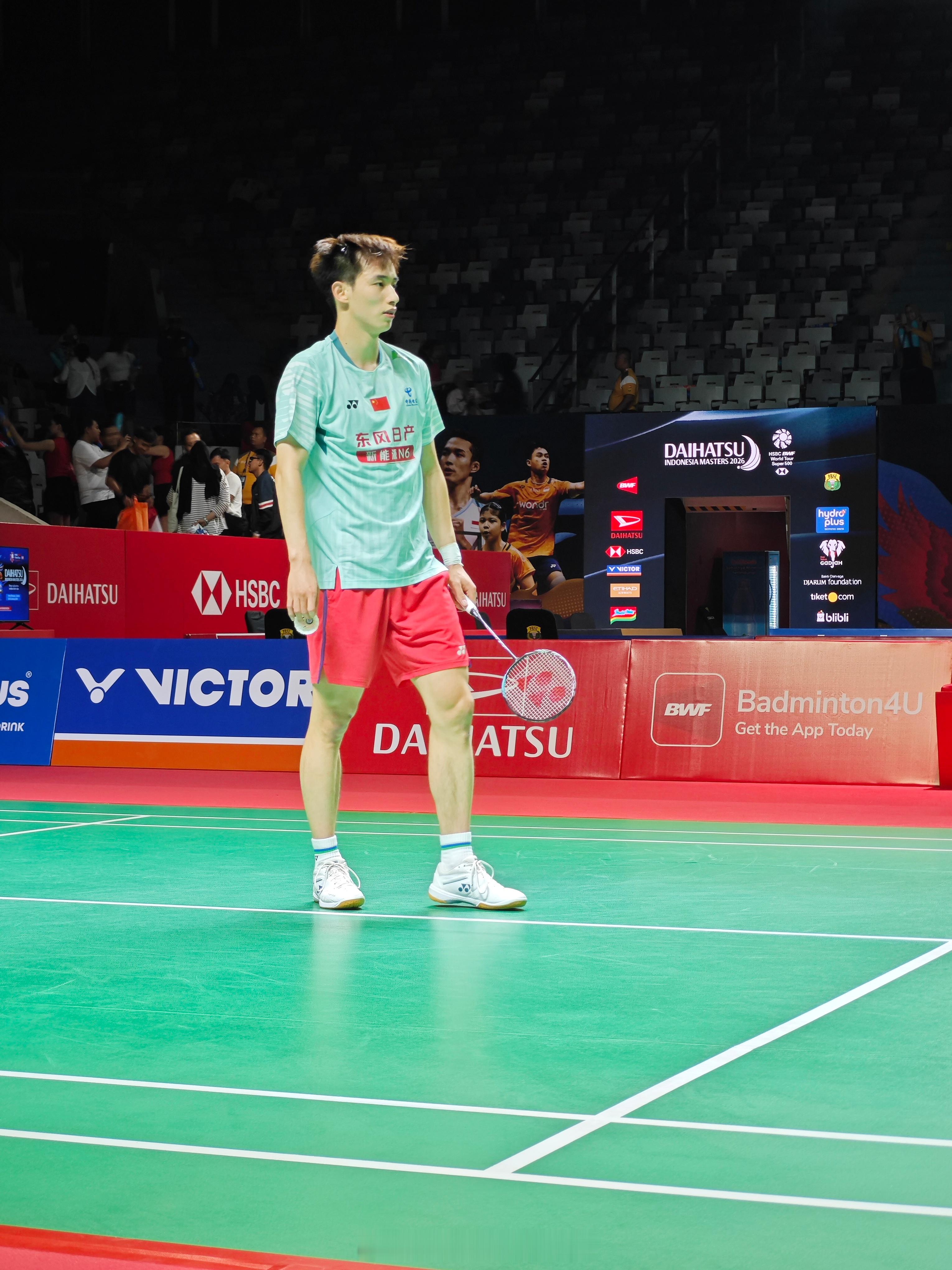 2026年印尼羽毛球大师赛 男单 1/16赛 王正行 21-15 21-11 贺