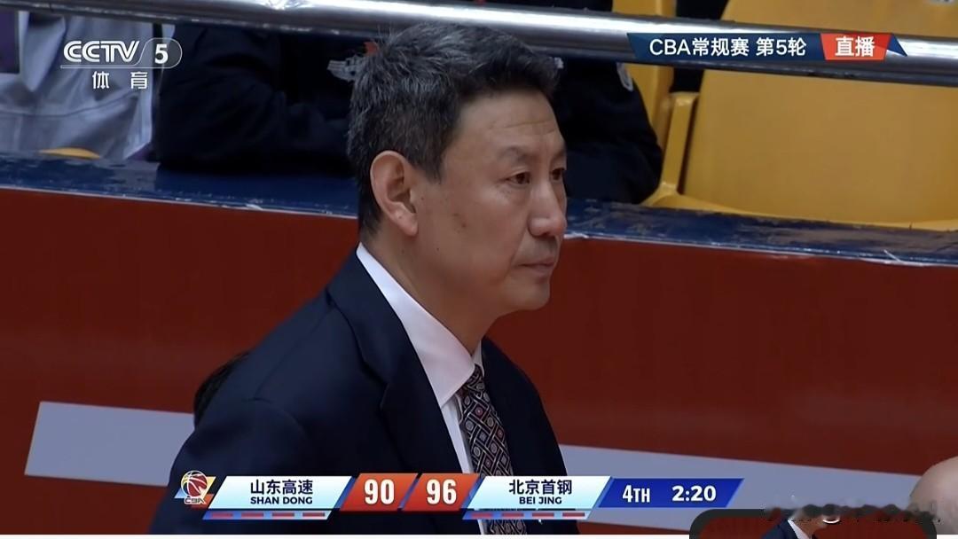 CBA常规赛，北京首钢客场103-92险胜山东高速，豪取五连胜。
     北京
