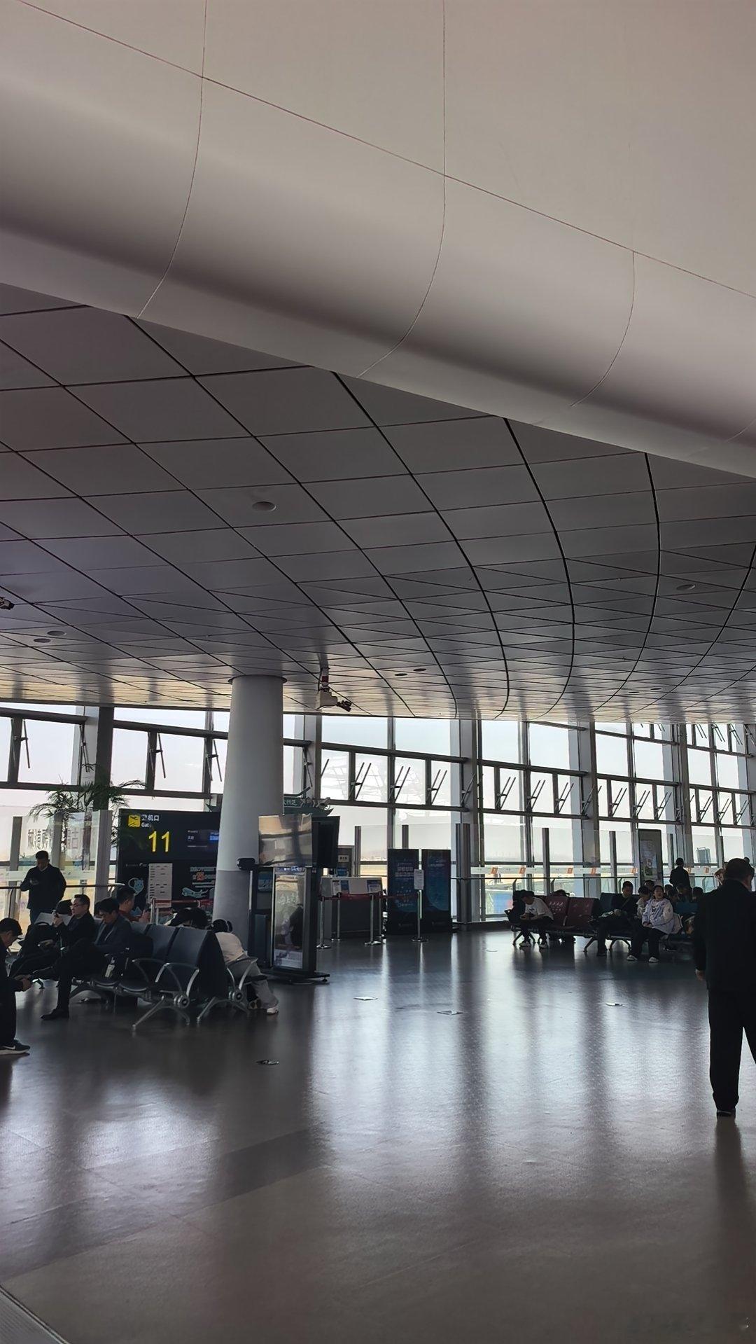 前半生披荆斩棘，纵横捭阖；后半生慢煮清茶，信马天下。走了，我的故乡！ 徐州·徐州