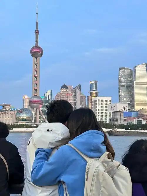 韩国年轻人疯了！周五下班直飞上海，周末2天玩到不想走 免签15天+商户全配套，说