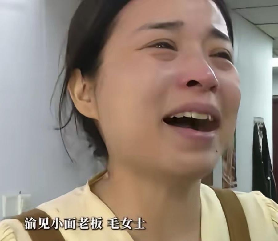 实在想不明白，重庆小面的名气不够大吗？那些小商户，直辖市的噱头不用，硬要打破头用