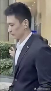 颜丙燕的小男友，藏得也太深了！
 
刷到颜丙燕公开恋情的消息，我还嘀咕“小20岁