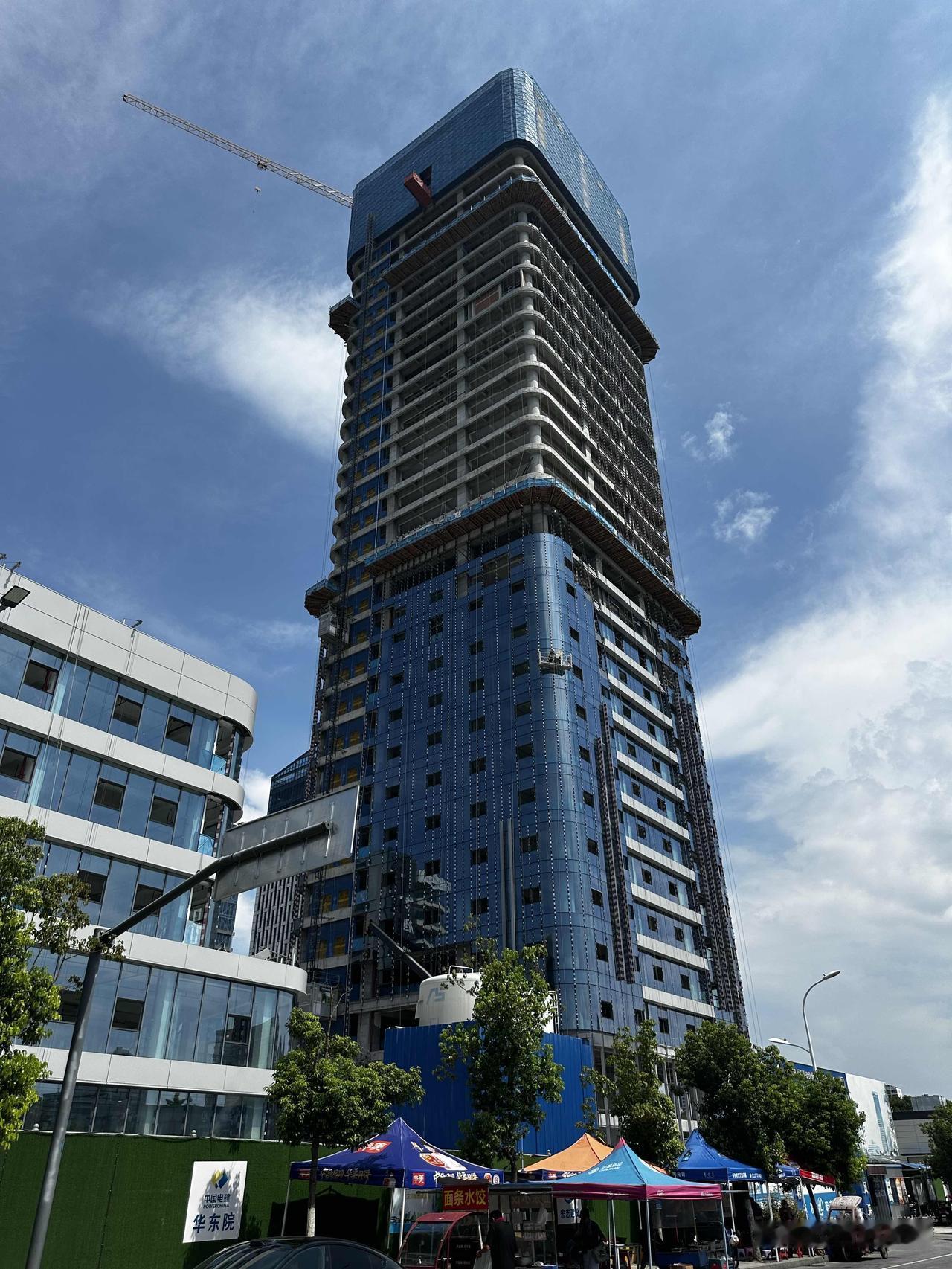 150米新地标封顶，瑶海物联网产业园二期～ ​​​