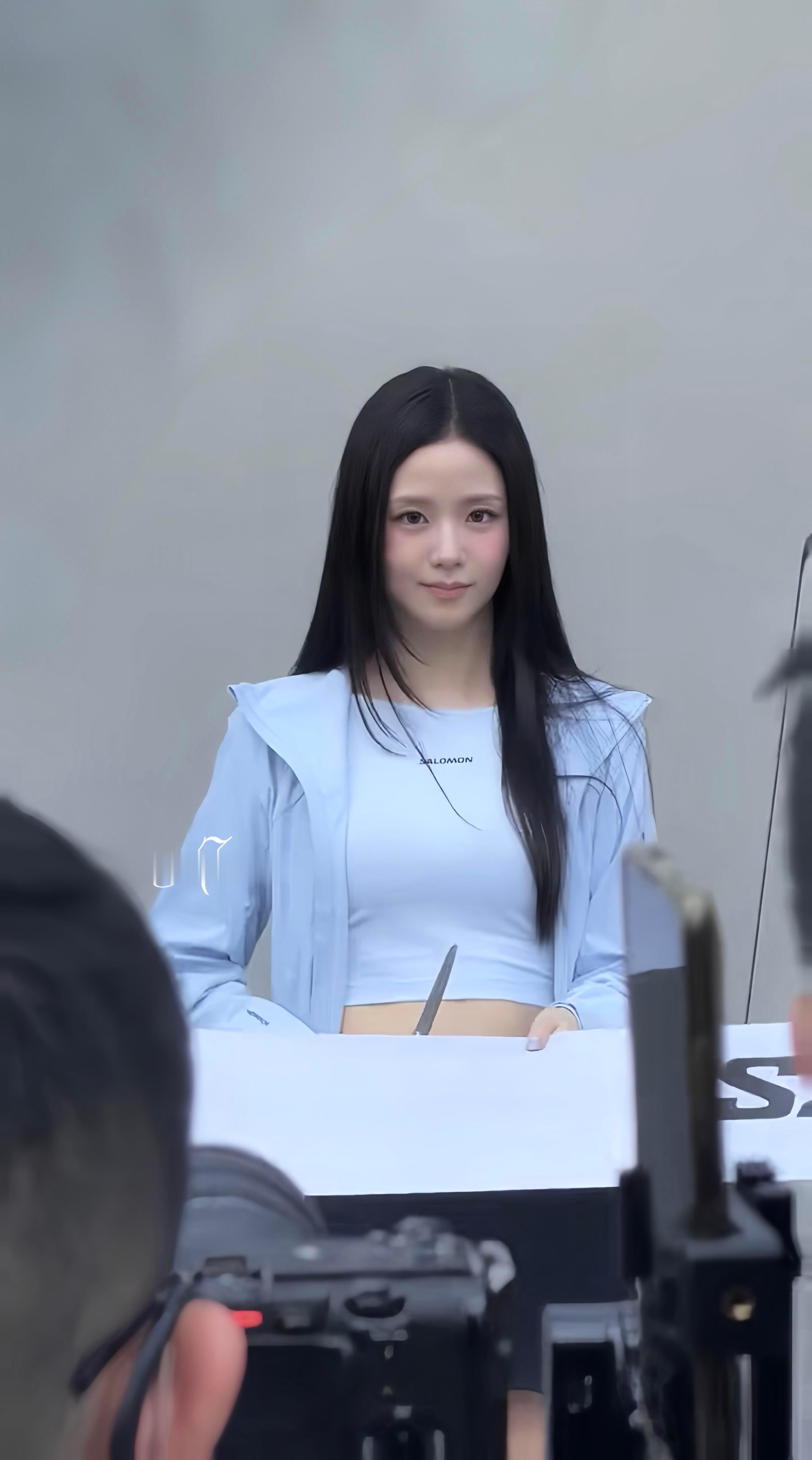 一组Jisoo生图金智秀