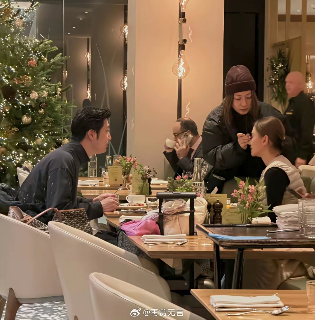 秀恩爱破离婚传闻，这对明星夫妇用行动打脸吃瓜群众和向太。 