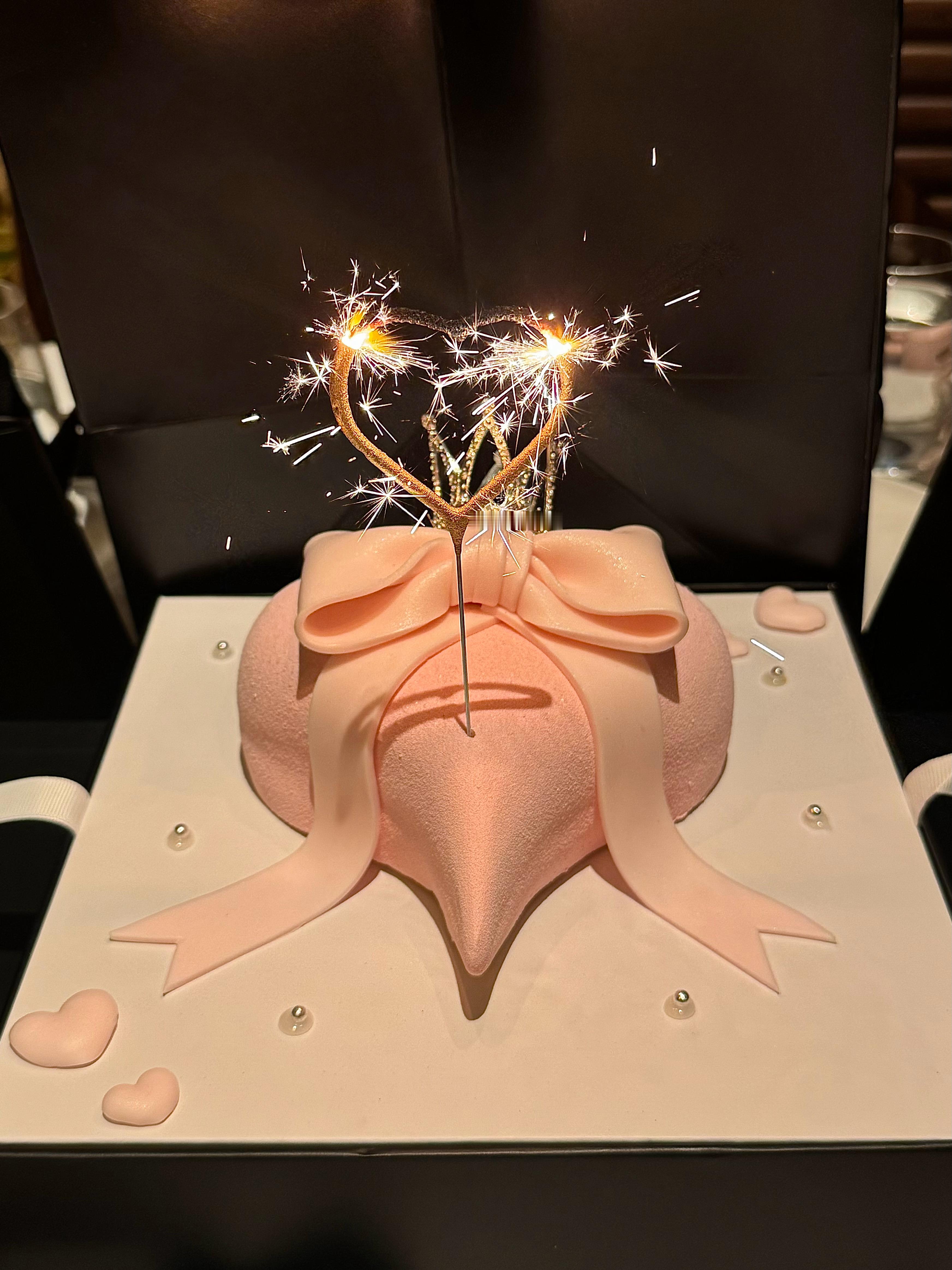 今天重要的是祝我生日快乐🎂 