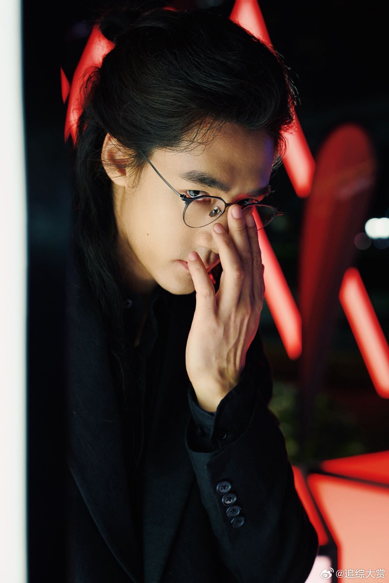 此沙完全是老公级别的 救命……此沙这款老公感也太真实了吧！！温柔长发＋禁欲眼镜＋