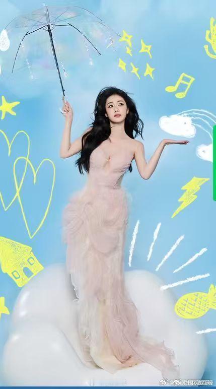 白鹿出道十周年音乐会海报白鹿肉粉色纱裙 白鹿出道十周年音乐会海报官宣，天气刚刚好