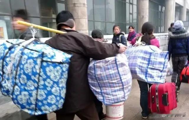 快过年了，大伙都聊聊今年赚了多少
时间过得真快啊，又是一年过去了，大家都陆陆续续