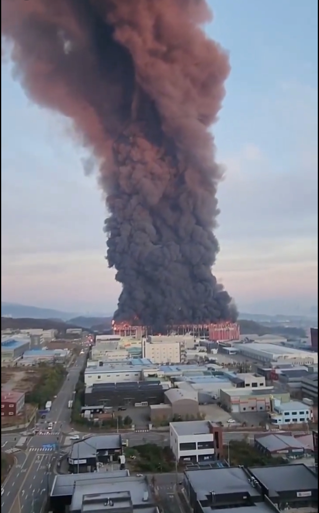 美伊冲突 伊朗伊斯兰革命卫队称其已“完全摧毁”科威特两个空军基地的燃料库、爱国者