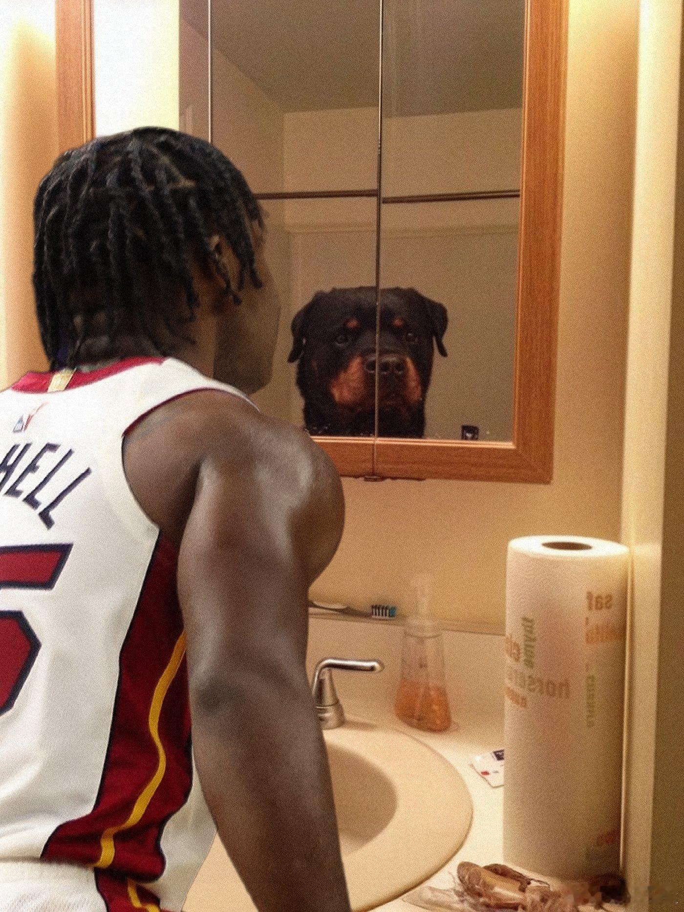 小米切尔真的太重要了，关键时刻屡屡站出来拯救球队，看哭了nba附加赛热火vs黄蜂