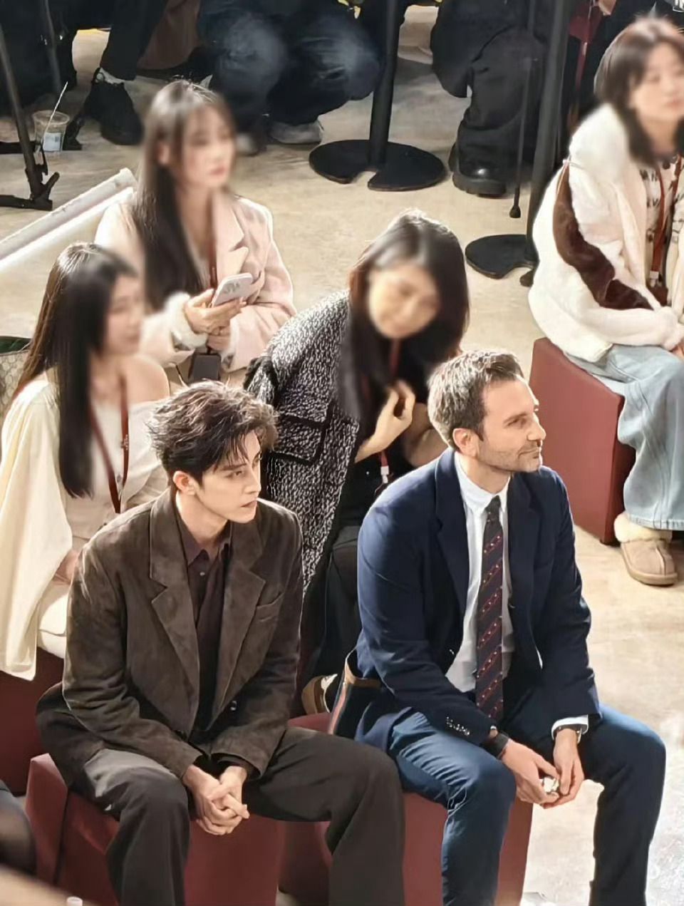 今天完全是商界精英熟男岑森🥵🥵敖瑞鹏武汉线下活动路透