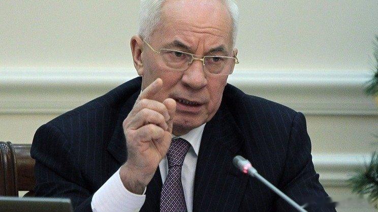 凤凰新闻【乌前总理：泽连斯基的“和平计划”意在拖延和阻挠谈判】塔斯社12月25日