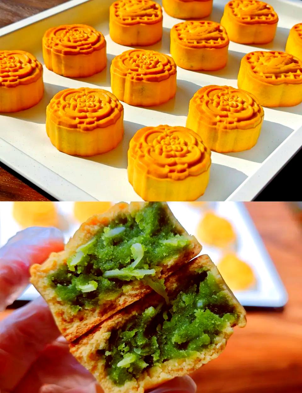 海南中秋美味！斑斓椰丝蛋黄月饼太绝了🍈
终于懂为什么海南月饼常年被夸！不是齁甜