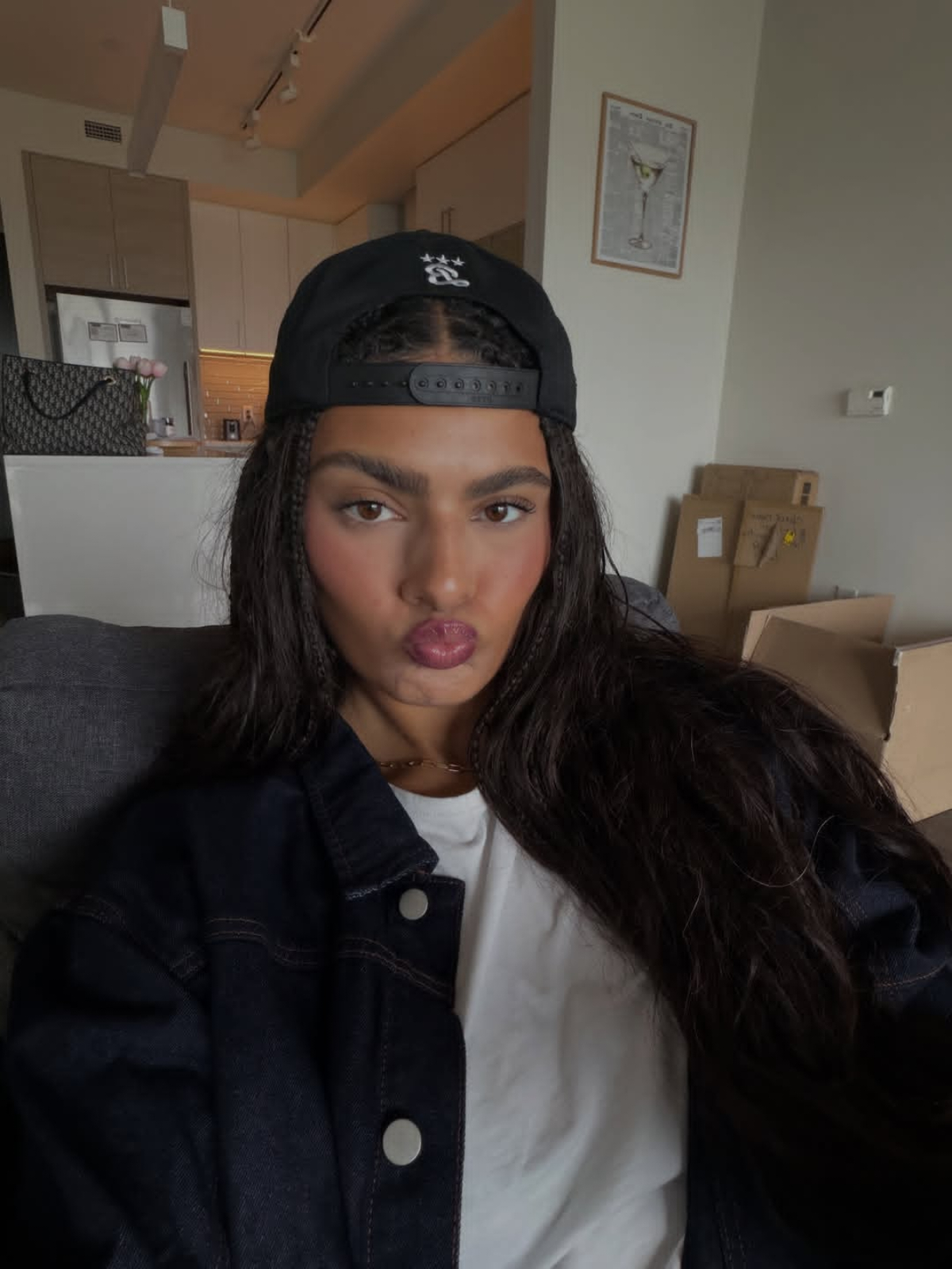 laurenmariebetts Deets 