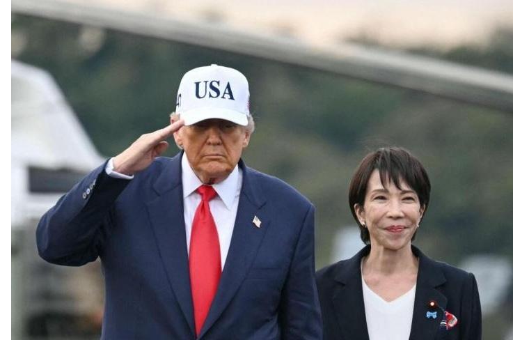 刚胜选就抱大腿！高市早苗喊“美日同盟无限潜力”

高市早苗在日本大选压倒性胜选后