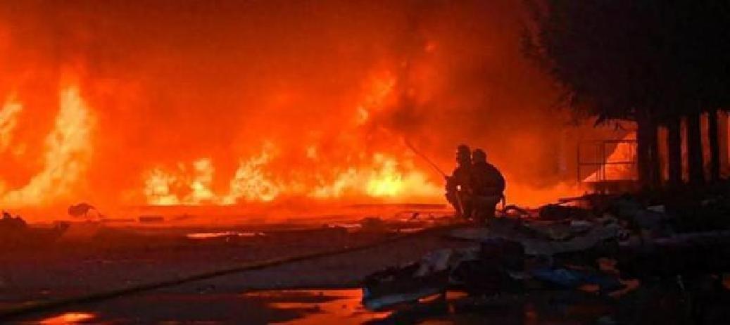 谈判结束后，特朗普突然变脸，泽连斯基发表全国讲话，俄罗斯表态
11月24日，泽连