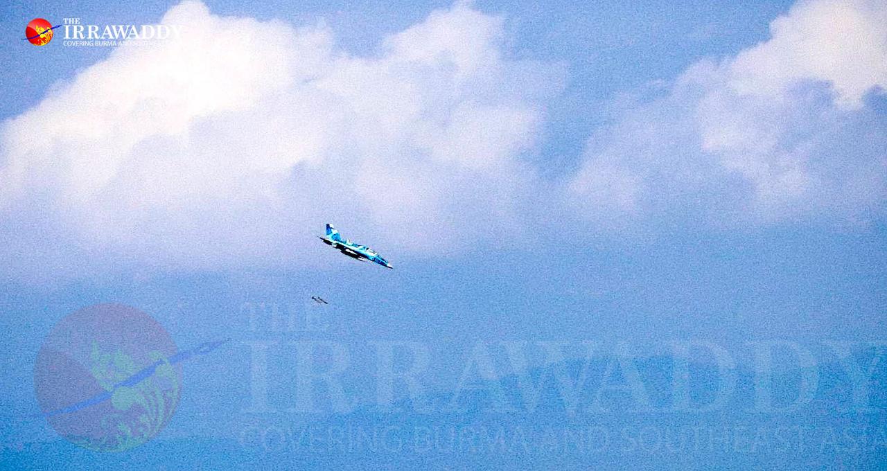 缅甸空军出动FTC-2000G对掸邦北部南坎镇附近目标进行了空袭
地面拍摄到了比
