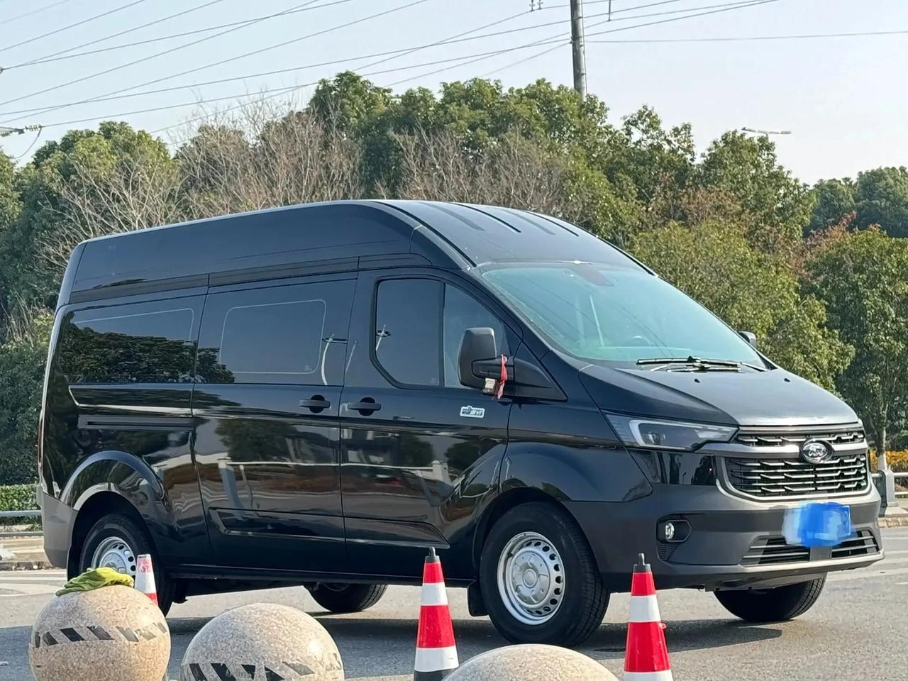 新全顺买柴油车还是汽油车，汽油车加油费真的比柴油车加油费像一些人说的高那么多吗？