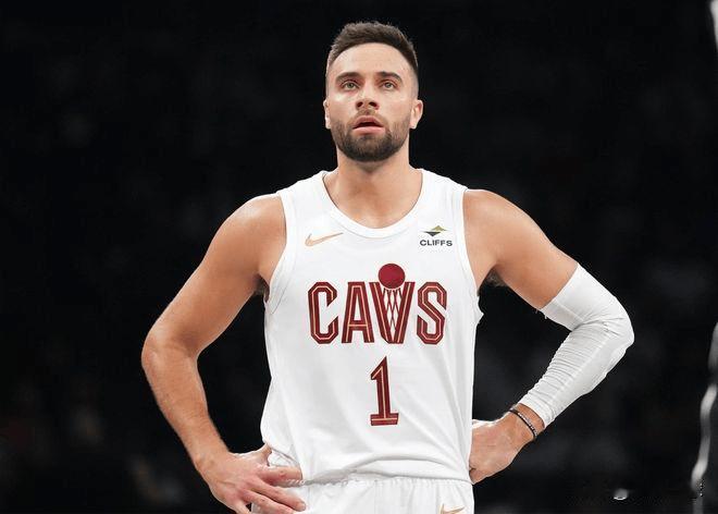 队记爆料：斯特鲁斯已随骑士G联盟开始训练 ，有望在周一战独行侠复出
 
今日，据