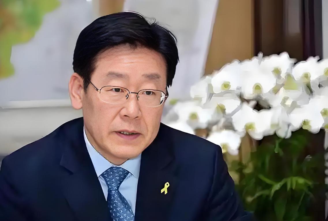 恐怕让很多人失望了！李在明在“亲中”和“亲美”之间游离，实际上依旧选择了作为了美