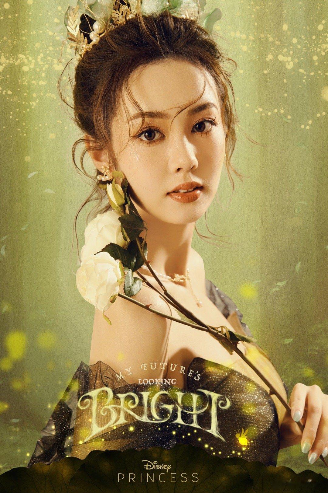 Green Fairy～🧚🏻‍♀️第一次尝试绿色的礼服 意想不到的好看哎！#