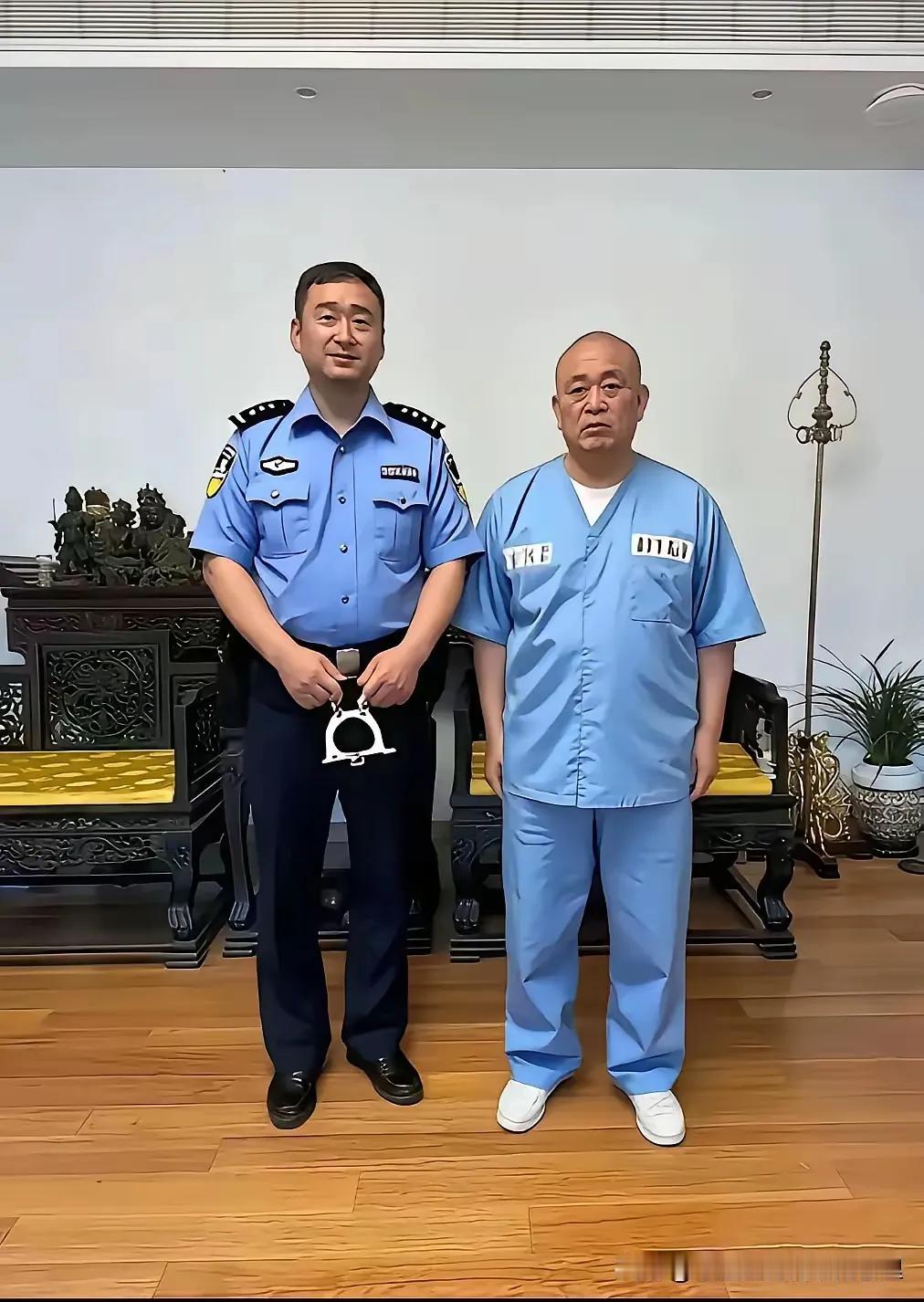 不是说“钱能通神”嘛？这么有钱，神咋不保佑了？[what]