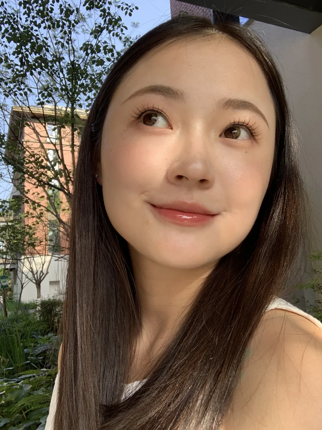 普通人爱化淡妆，戴了磁吸睫毛会更好看吗？