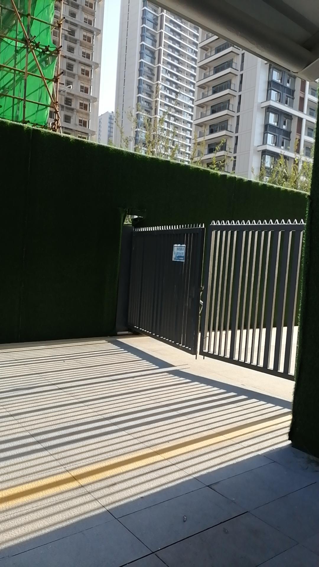 今天在楼梯间，碰见一位急冲冲外卖小哥，他说单子让别家拿错了，导致他后面...