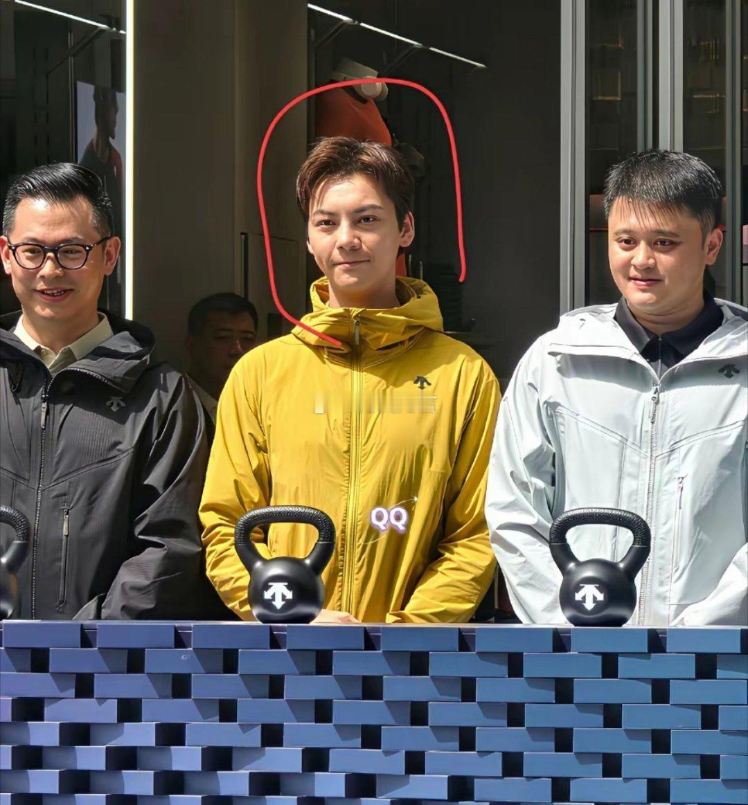这就是大帅哥和普通帅哥的差距 
