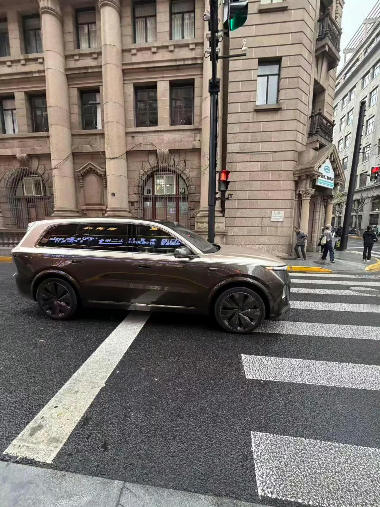 频繁被抓拍的理想L9 Livis，是不是也快发布了？ 