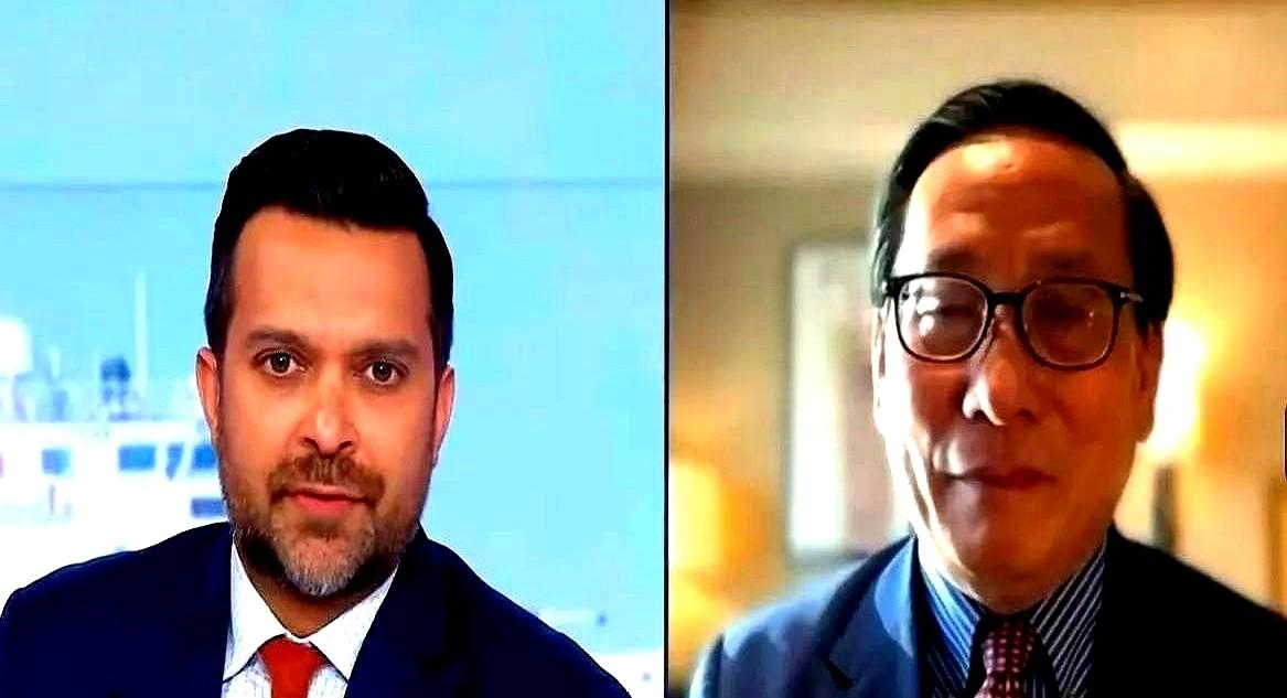 英国记者逼问：南海裁决中国为何不认？一句话，全场安静：高志凯只回一句：先读海洋法