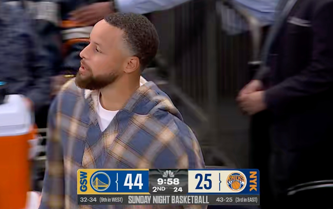 笑死，库里这边场下接受采访，场上小佩顿咣咣两个三分，分差拉大到19分了 