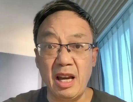 汤家凤教授一语点破！全社会都该好好琢磨这件怪事：对方一边狠命围剿我国科技企业，芯