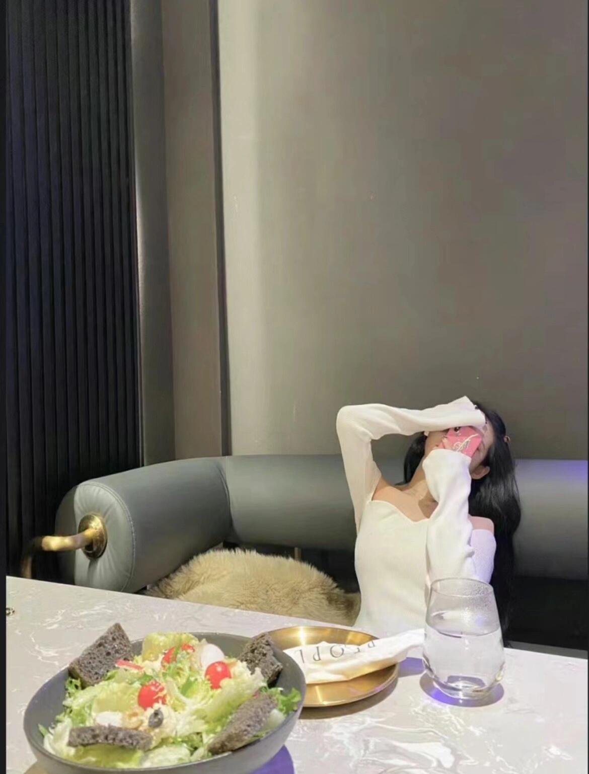 靠自己 才能春暖花开 所有的自由 都需要实力支撑 . ​​​