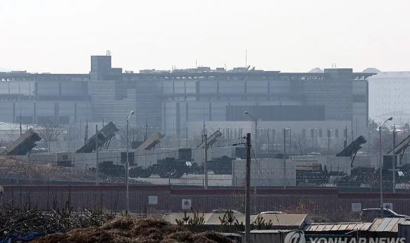 出大事了！美国中东这边还没“拿下”，又开辟了第二战场，根据五角大楼南方司令部证实