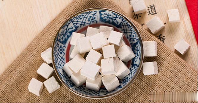 倪海厦：常常吃茯苓的话，寿过百岁[good]倪海厦经方学堂七四：发汗，若下之，病